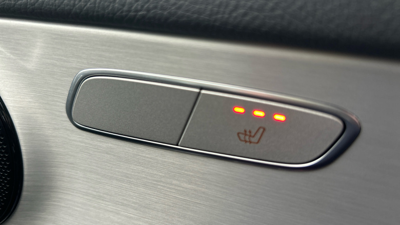 Mercedes-Benz GLC 300e 4Matic AMG Line Premium 5dr 9G-Tronic Estate